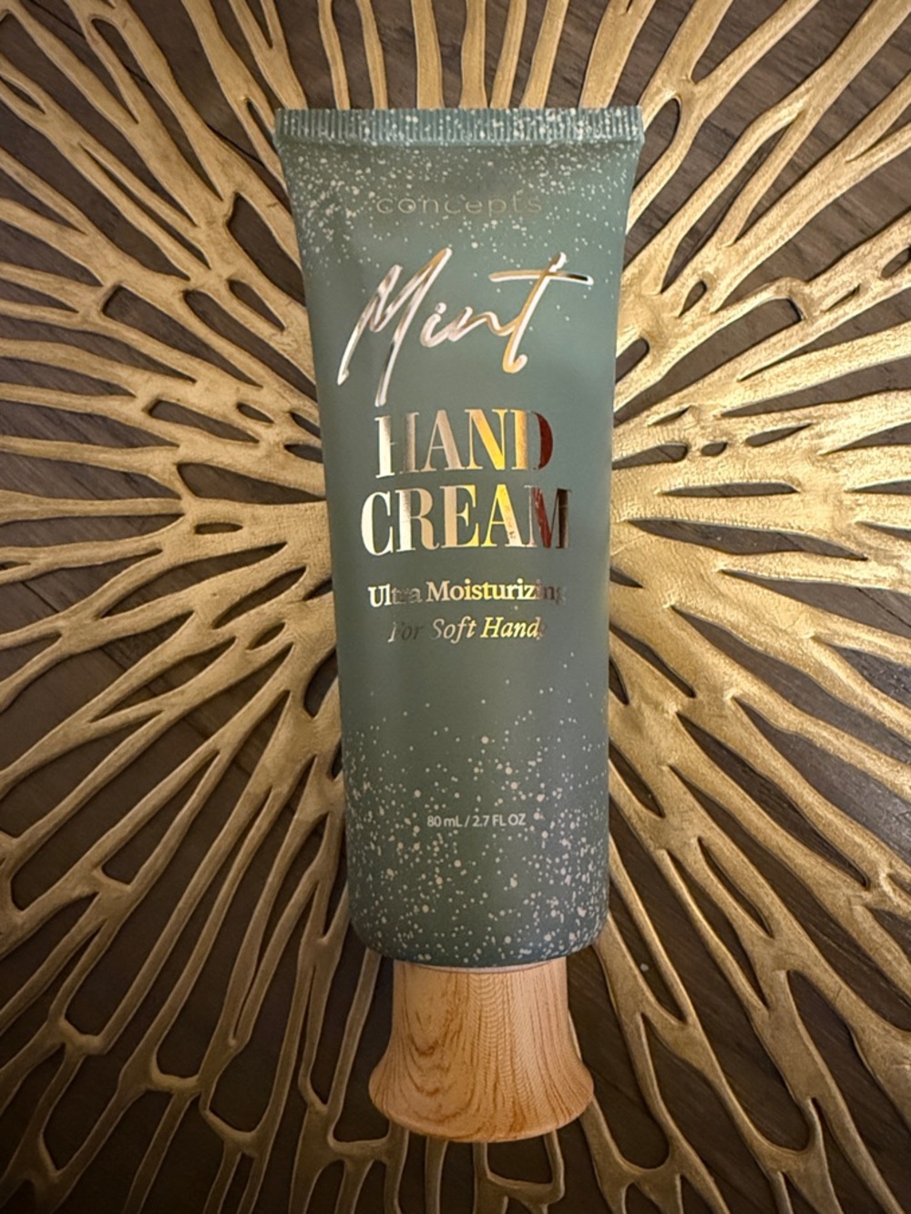 Beauty concepts - Mint Hand Cream - Ultra Moisturizing Soft Hand Cream (Green) - Picture 2 of 2